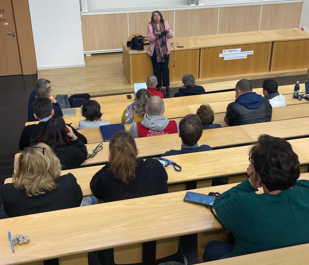 Réactions chimiques, échanges linguistiques et apprentissages&nbsp;!